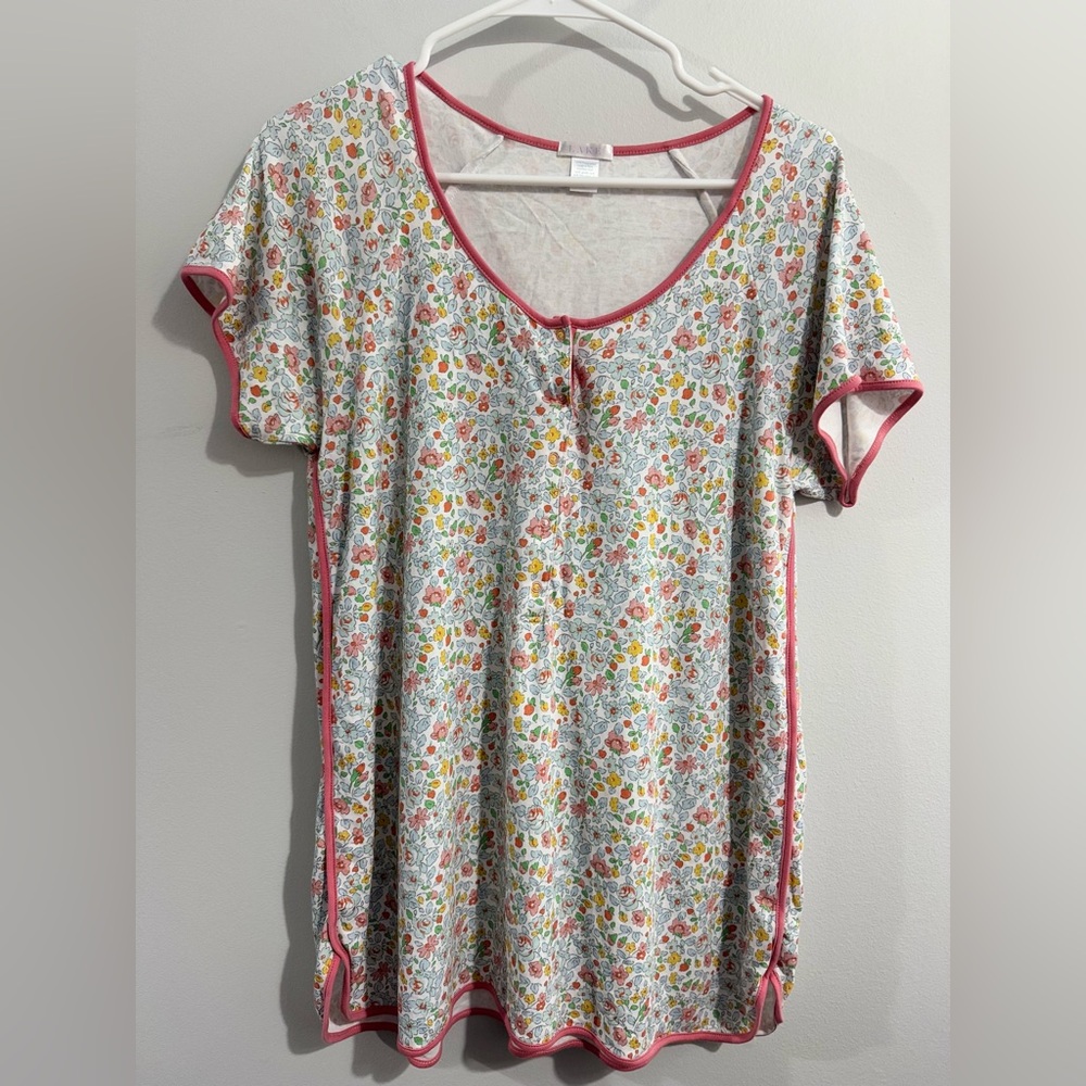 Women's Pink-Trim Floral Nightshirt